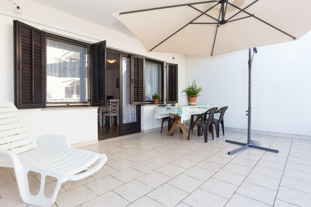 Apartments Karen كرك المظهر الخارجي الصورة