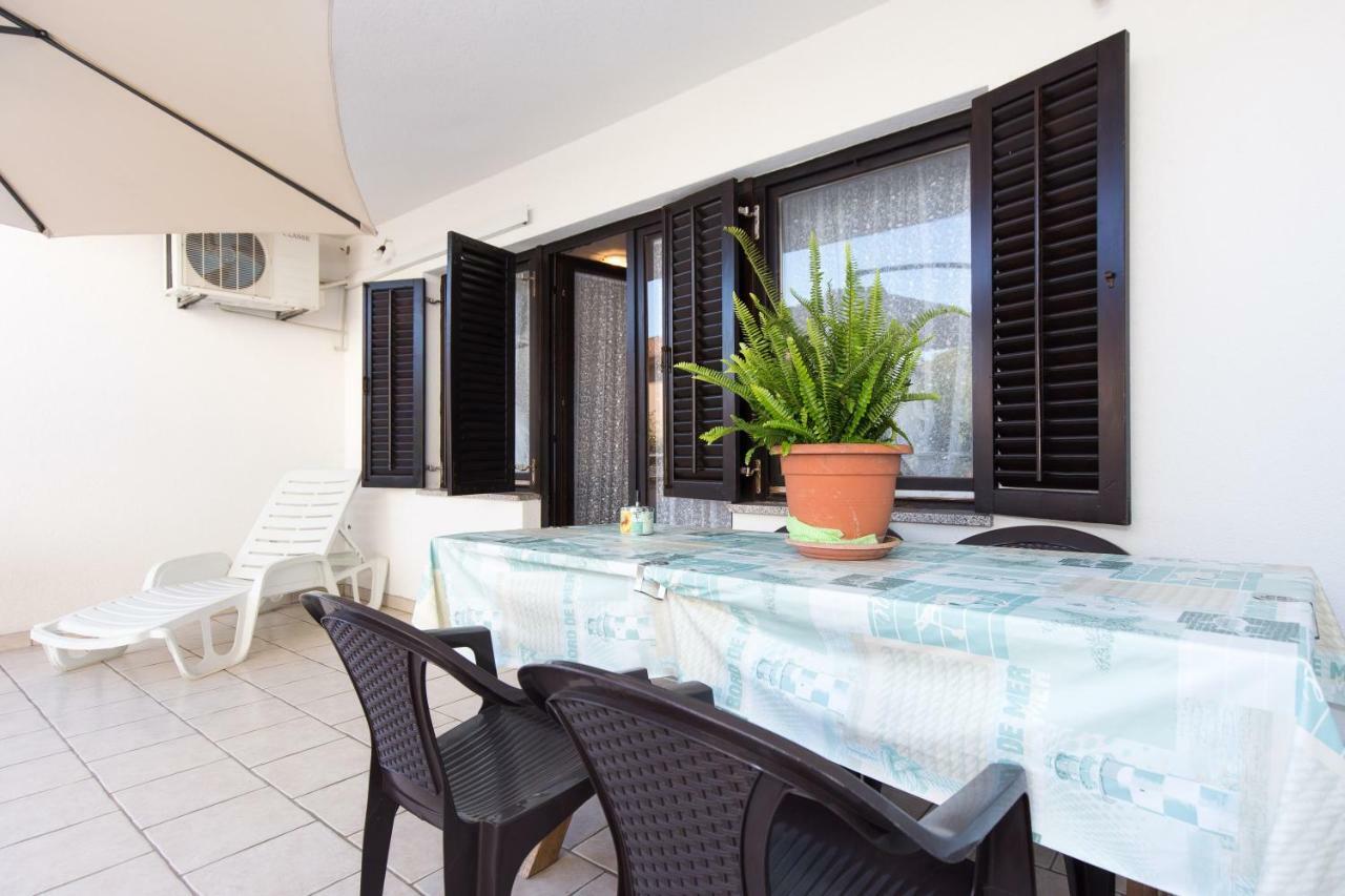 Apartments Karen كرك المظهر الخارجي الصورة
