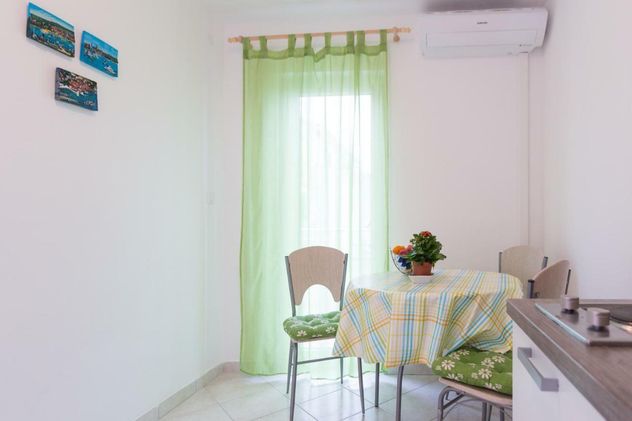 Apartments Karen كرك المظهر الخارجي الصورة